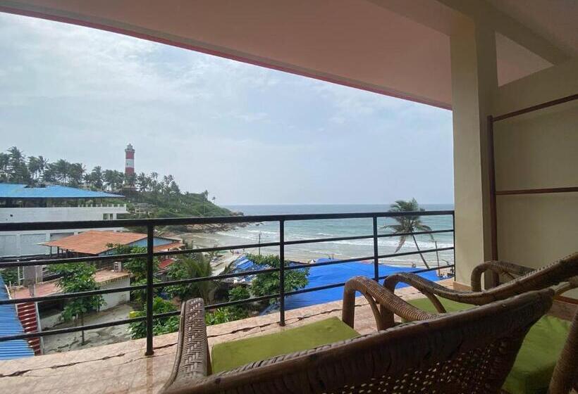 豪华海景房, Karma Beach Resort
