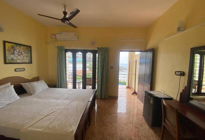 اتاق لوکس با چشمانداز دریا, Karma Beach Resort