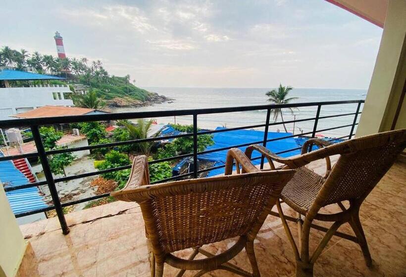 豪华海景房, Karma Beach Resort