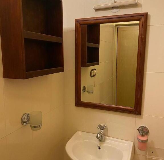 اتاق لوکس با چشمانداز دریا, Karma Beach Resort