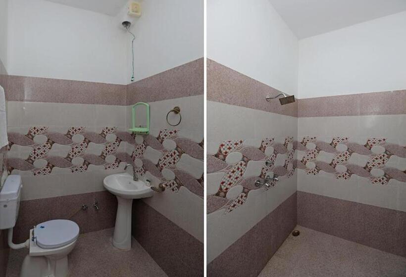 חדר קלאסי לשלושה, Oyo 40061 King Palace