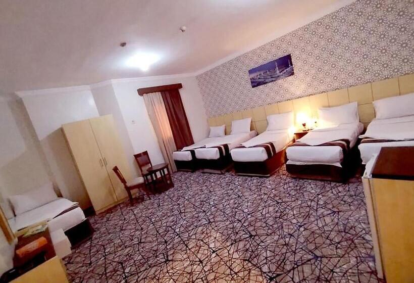 Четырехместный Номер Стандарт, Safeer Almisk