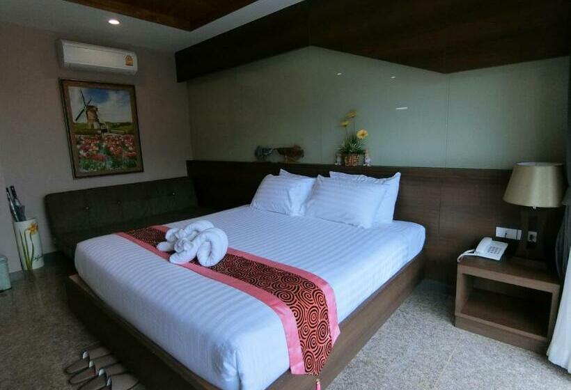 스탠다드 룸 킹사이즈 침대, The Rabbit Home