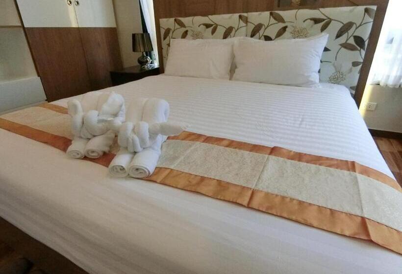 Номер Deluxe, The Rabbit Home