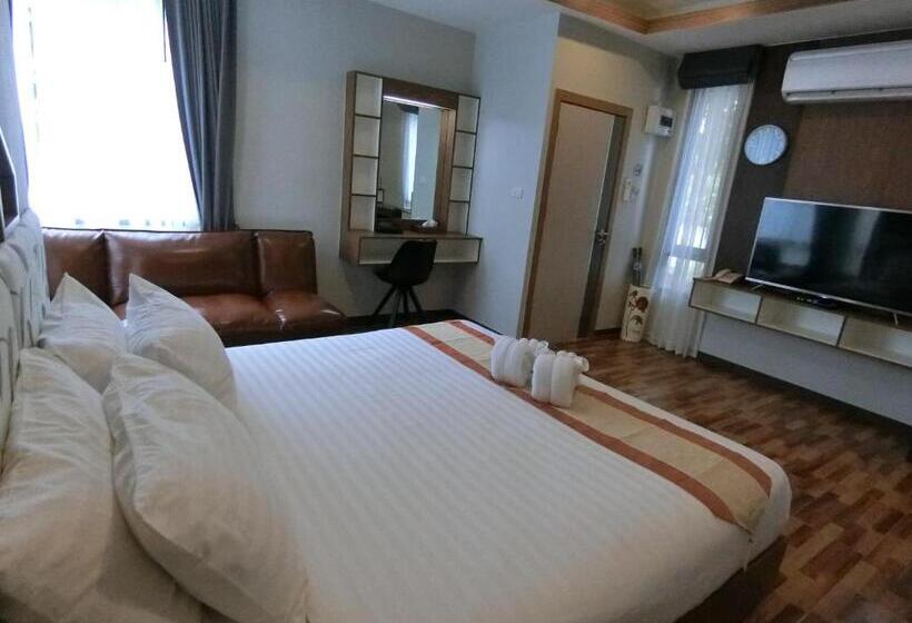 디럭스 룸, The Rabbit Home