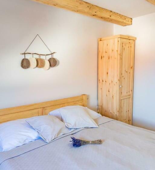 Номер Стандарт, Althanský Hostinec