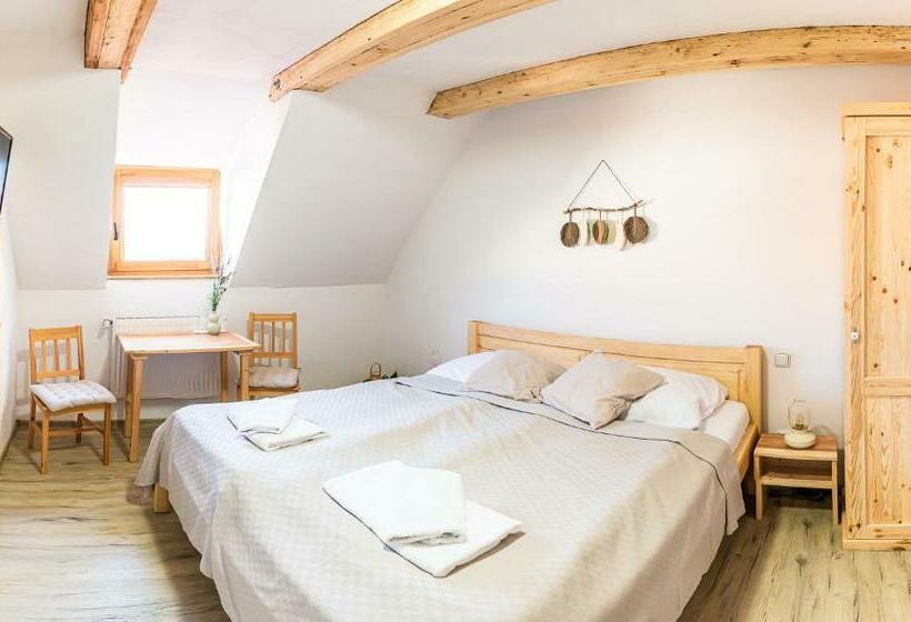 Номер Стандарт, Althanský Hostinec