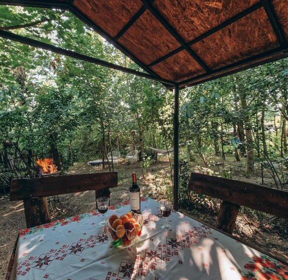 استودیو استاندارد با تراس, White Valley Entire Guest House Next To Forest