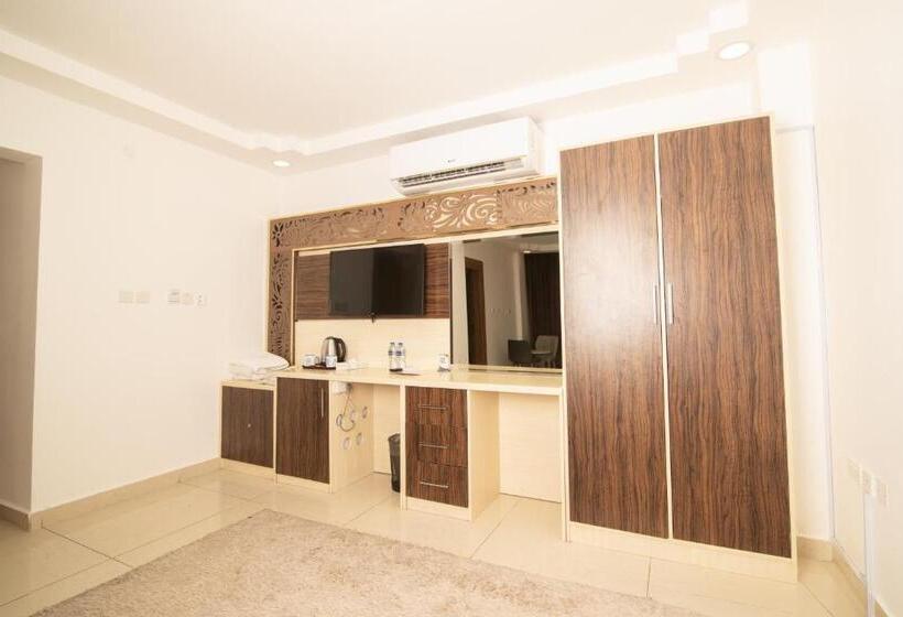 اتاق استاندارد با تخت بزرگ, Diamond Star Hotel فندق النجمة الماسية