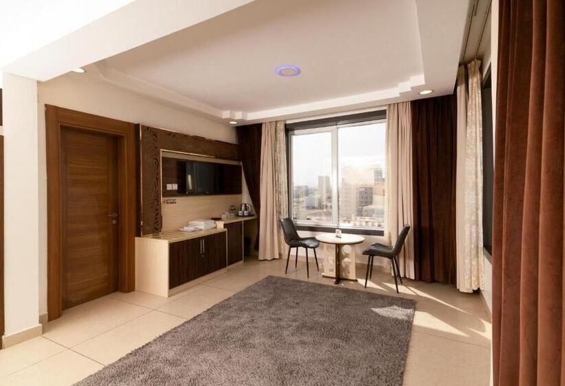 سوییت جونیور لوکس, Diamond Star Hotel فندق النجمة الماسية