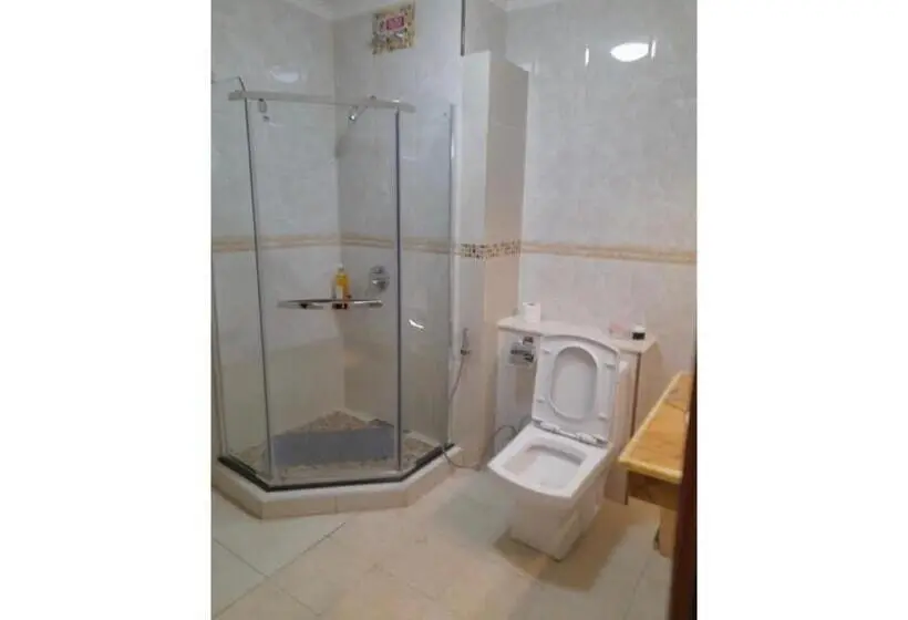 اتاق خانوادگی, Grand Palace Hotel Lusaka