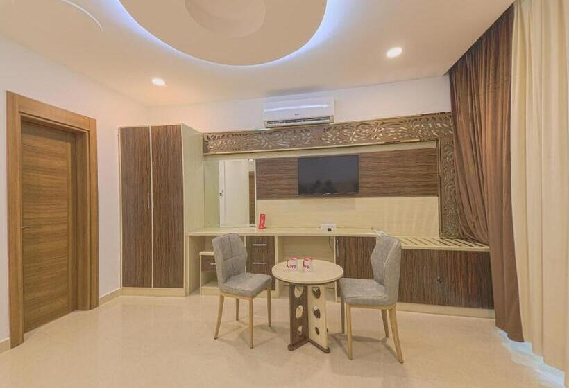 اتاق استاندارد با تخت بزرگ, Diamond Star Hotel فندق النجمة الماسية