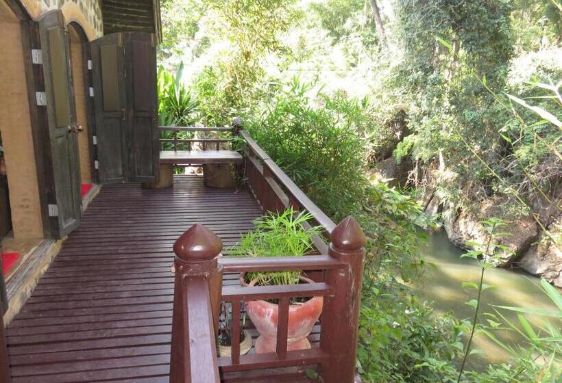 Дом 1 Спальня, Little Eden Guesthouse