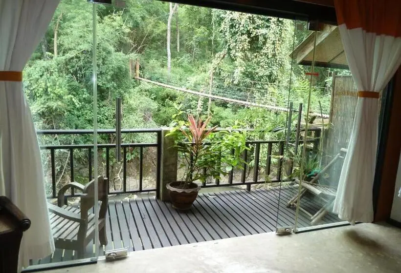 デラックスバンガロー, Little Eden Guesthouse