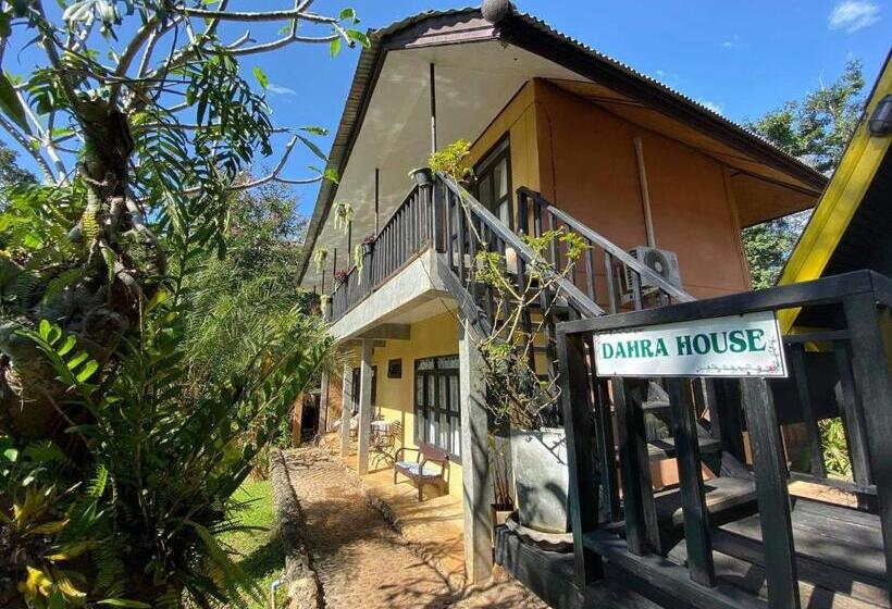Номер Стандарт Вид на Бассейн, Little Eden Guesthouse
