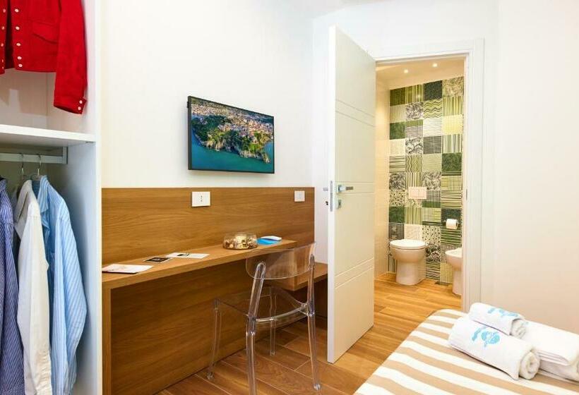 Номер Стандарт с Балконом, Zeropensieri B&b