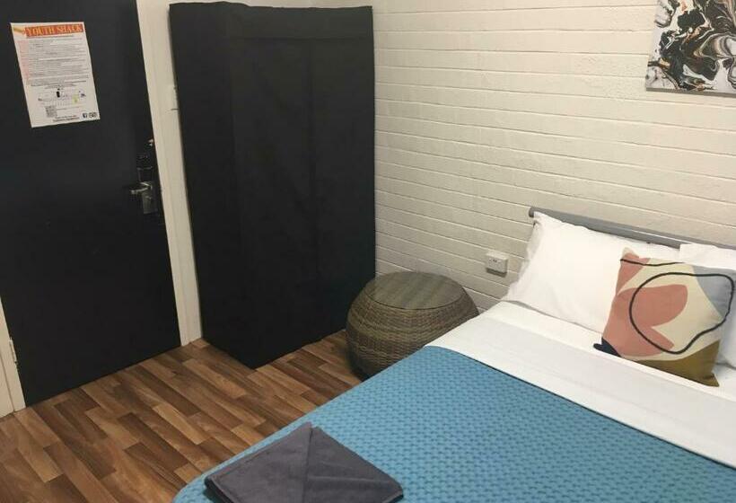 스탠다드 룸, Youth Shack Backpackers Darwin