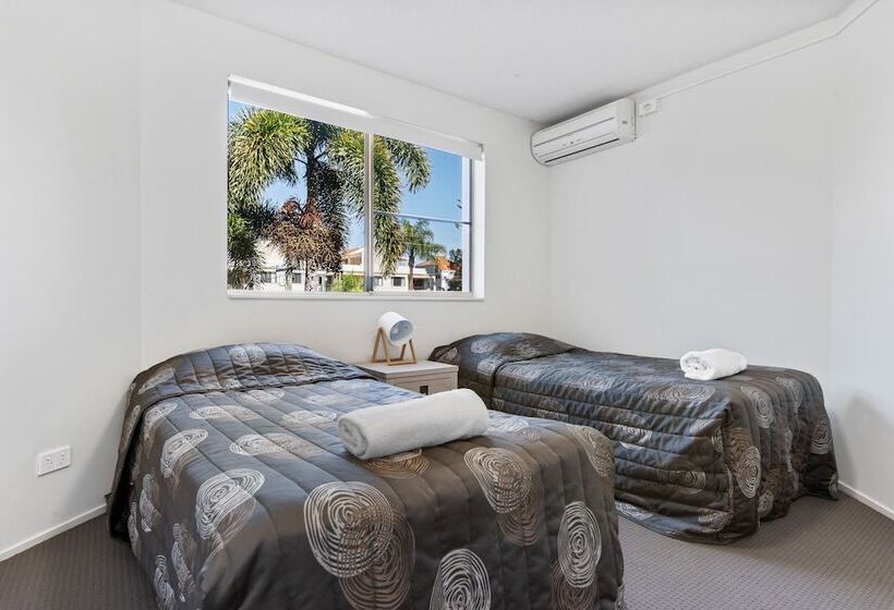 带2个卧室的公寓, Beachcomber On The Spit