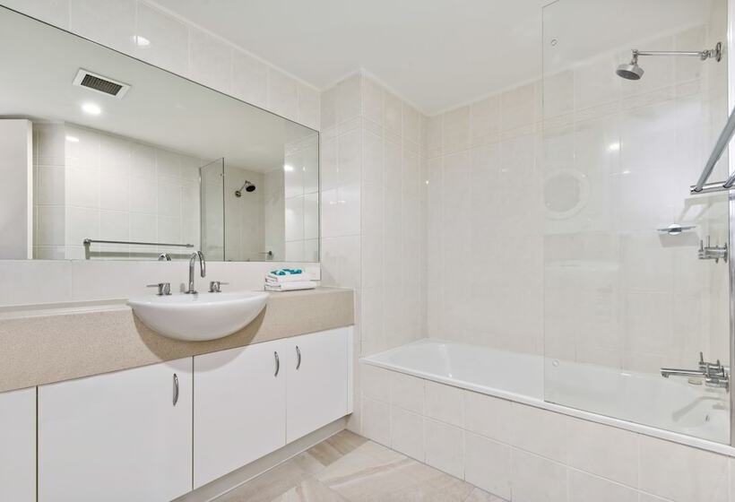 带2个卧室的公寓, Beachcomber On The Spit