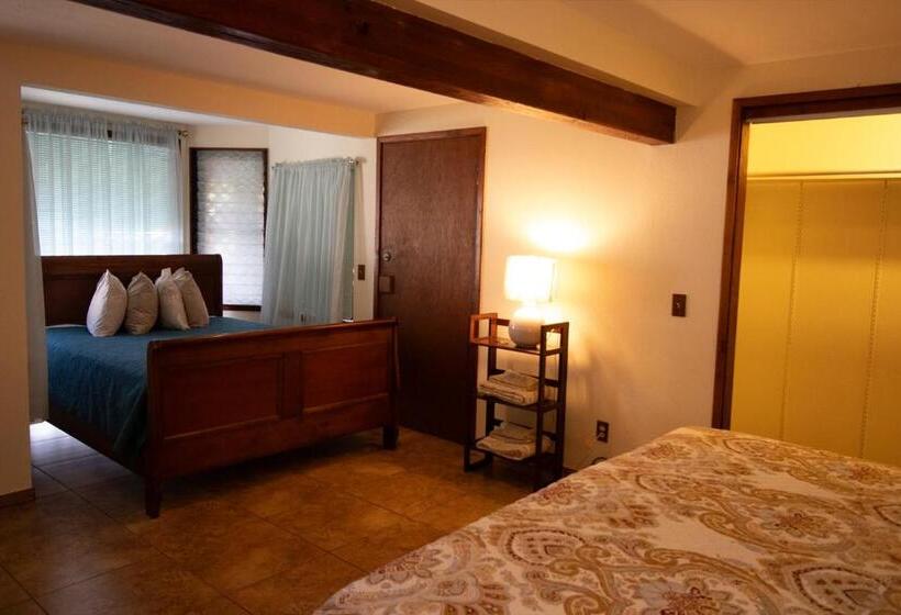 غرفة عائلية, Hawaii Island Resort