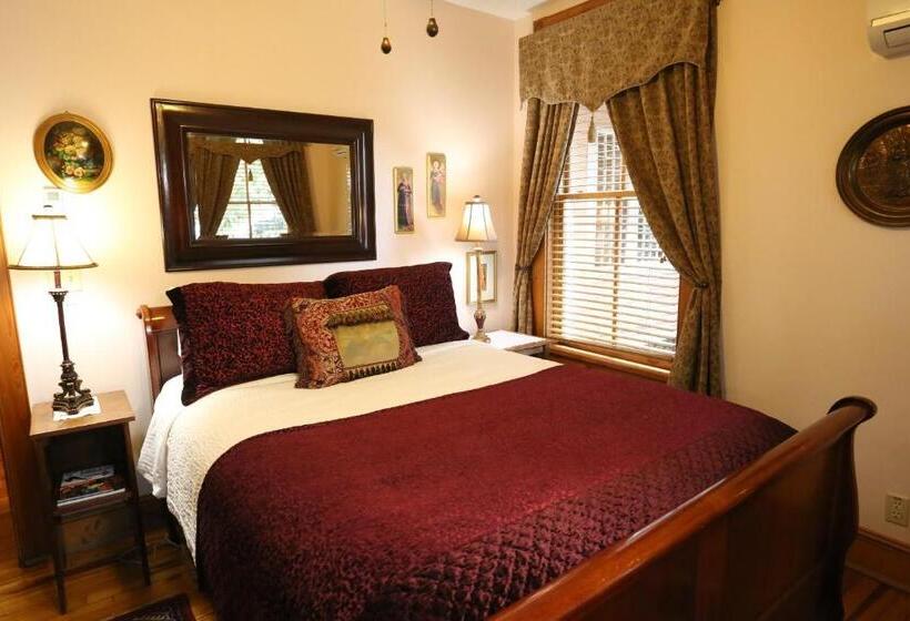 Номер Стандарт, Sweetwater Branch Inn