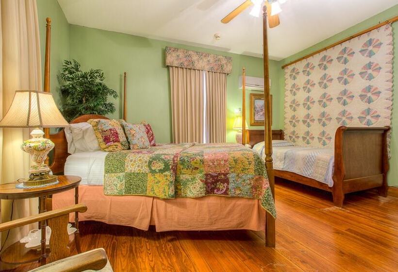 Номер Стандарт, Sweetwater Branch Inn