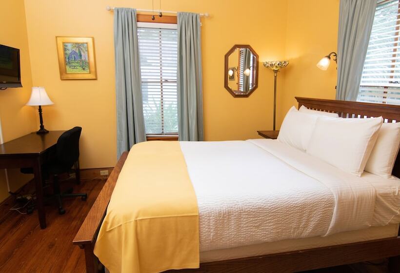 Дом 1 Спальня, Sweetwater Branch Inn