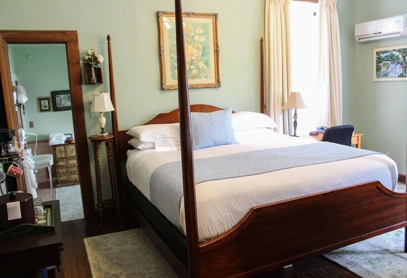 Номер Стандарт, Sweetwater Branch Inn