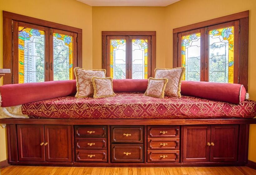 Номер Стандарт, Sweetwater Branch Inn