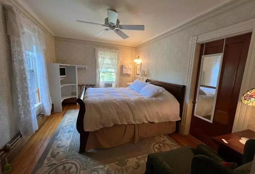 スタンダードルーム, Cheney House Bed & Breakfast