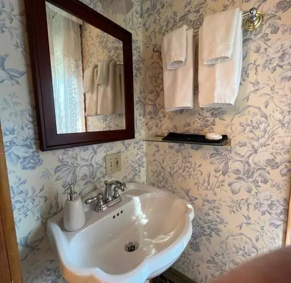 デラックスルーム, Cheney House Bed & Breakfast