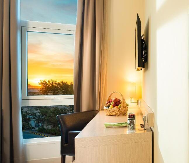 اتاق لوکس, City Hotel Duqm