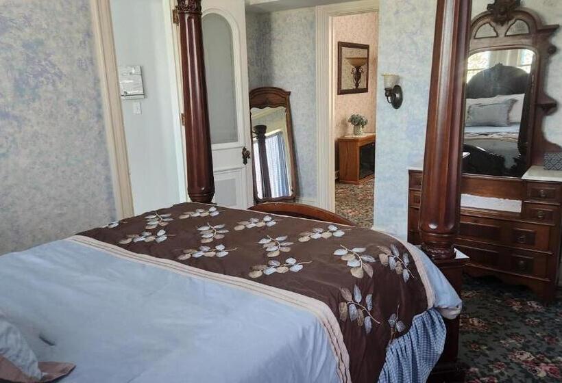 Номер Deluxe, Greystone Manor Bed & Breakfast