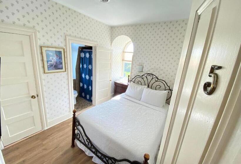 이코노미 룸, Greystone Manor Bed & Breakfast