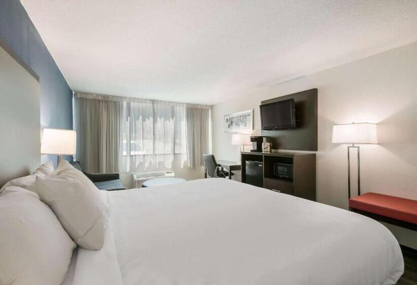 带大床的标准间, Clarion Hotel Conference Center