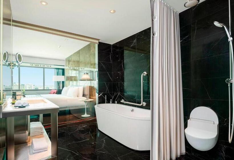 キングサイズベッドのスタンダードルーム, Le Méridien Saigon