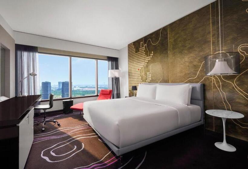 اتاق استاندارد با تخت بزرگ, Le Méridien Saigon