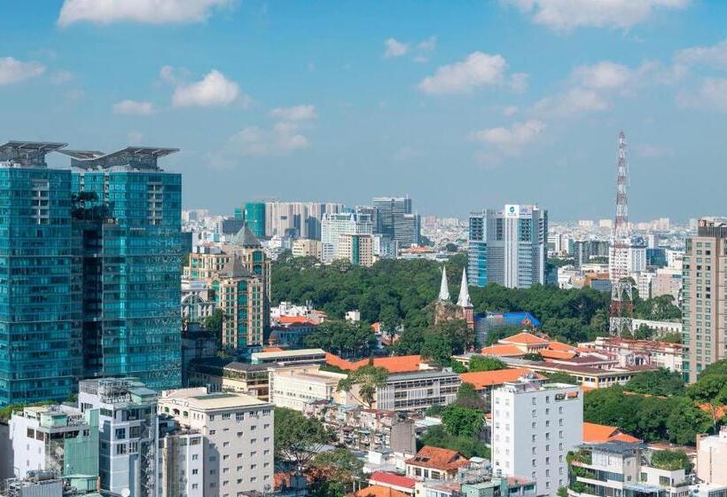 اتاق کلاب, Le Méridien Saigon