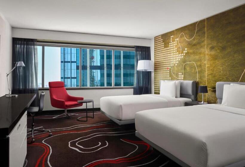 اتاق کلاب, Le Méridien Saigon