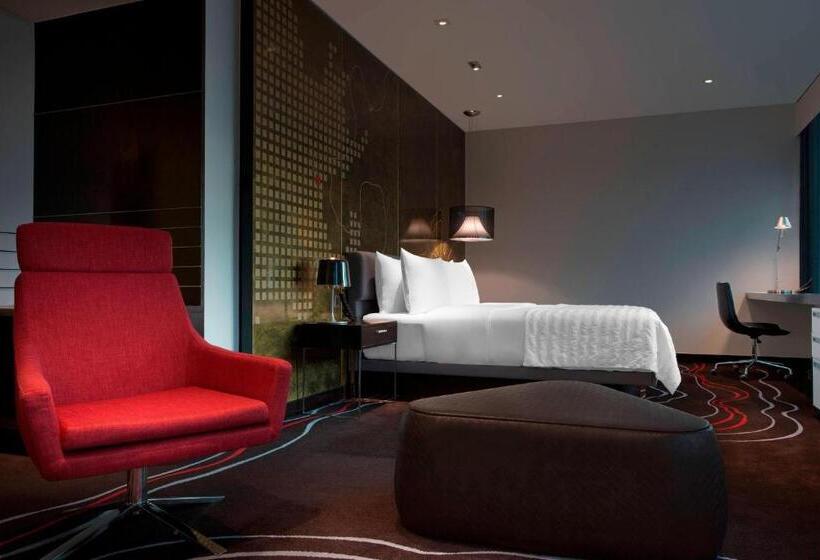 اتاق استاندارد با تخت بزرگ, Le Méridien Saigon