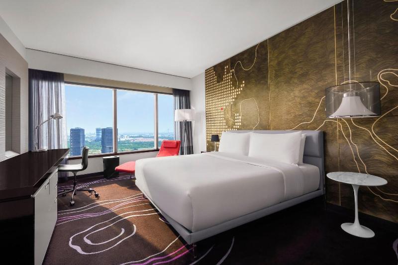 クラブルーム, Le Méridien Saigon