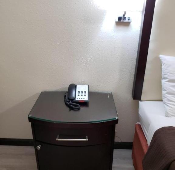 Стандартный Номер Кровать Кинг, Value Inn & Suites Salina