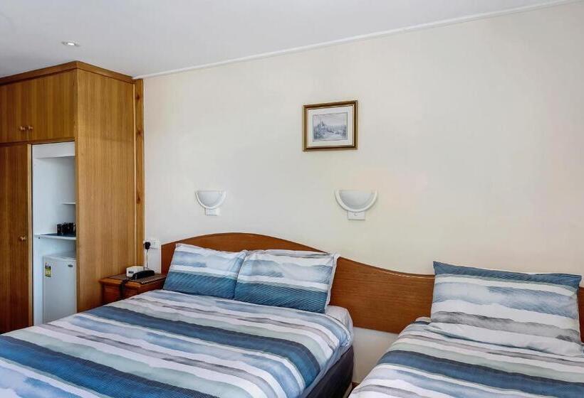 اتاق استاندارد با چشمانداز شهر, Marquis Hotel Motel