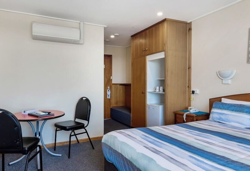 Номер Стандарт, Marquis Hotel Motel