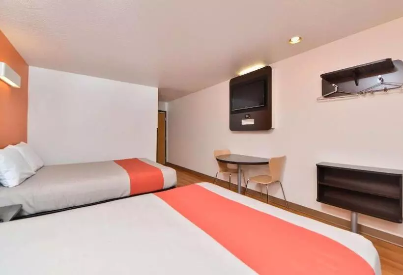 スタンダードルーム, Motel 6meridian, Id  Boise W