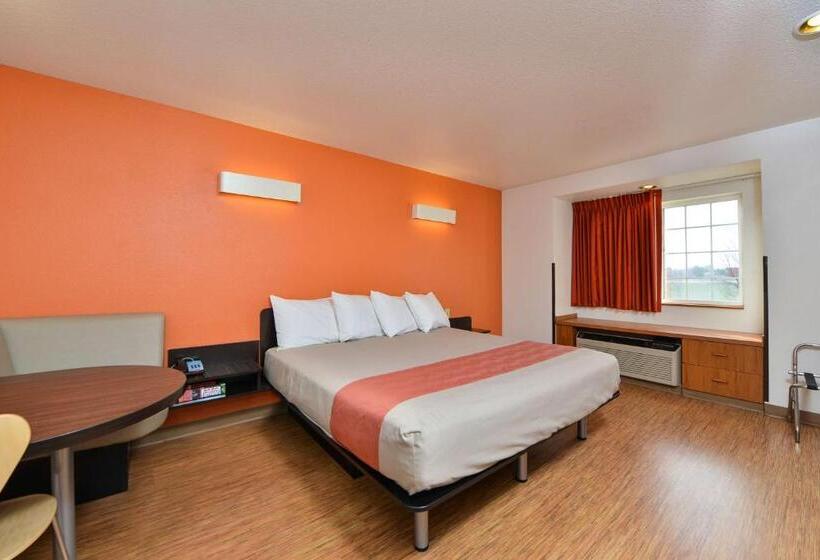 חדר סטנדרט עם מיטת קינג, Motel 6meridian, Id  Boise W