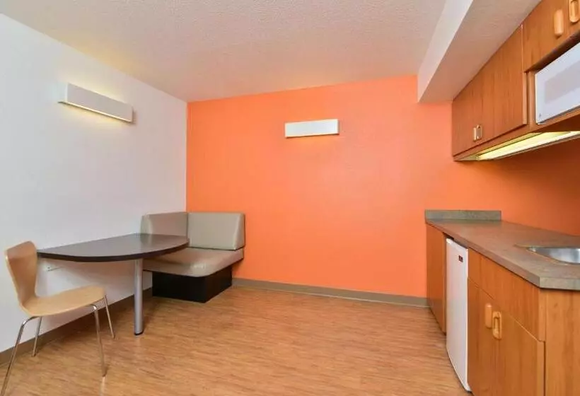 身障者適用スタンダードルーム, Motel 6meridian, Id  Boise W