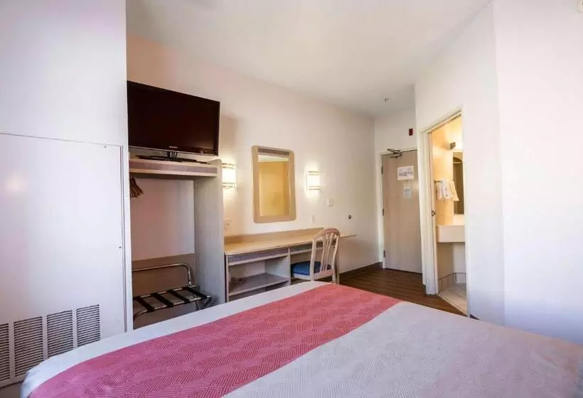 身障者適用スタンダードルーム, Motel 6 Ruidoso, Nm