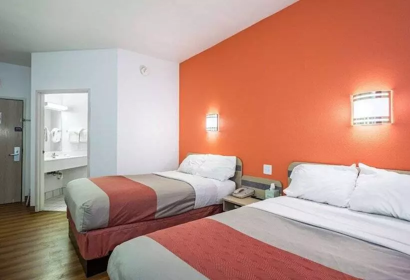 デラックスルーム, Motel 6 Ruidoso, Nm