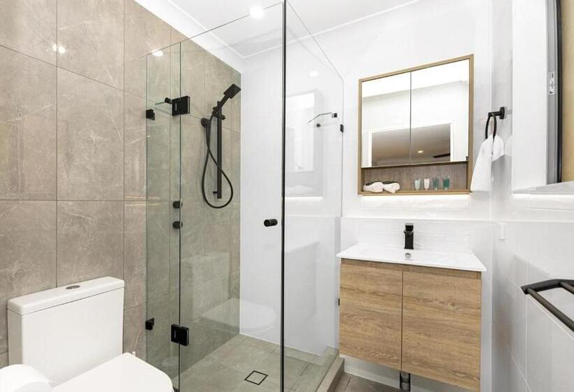 חדר סטנדרט עם מיטת קווין, Tiarri Terrigal